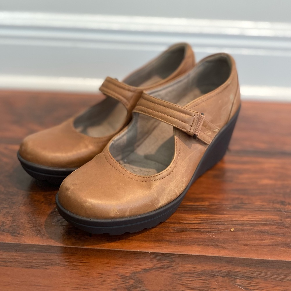 Light Brown Leather Rubber Wedge Mary Jane Heels